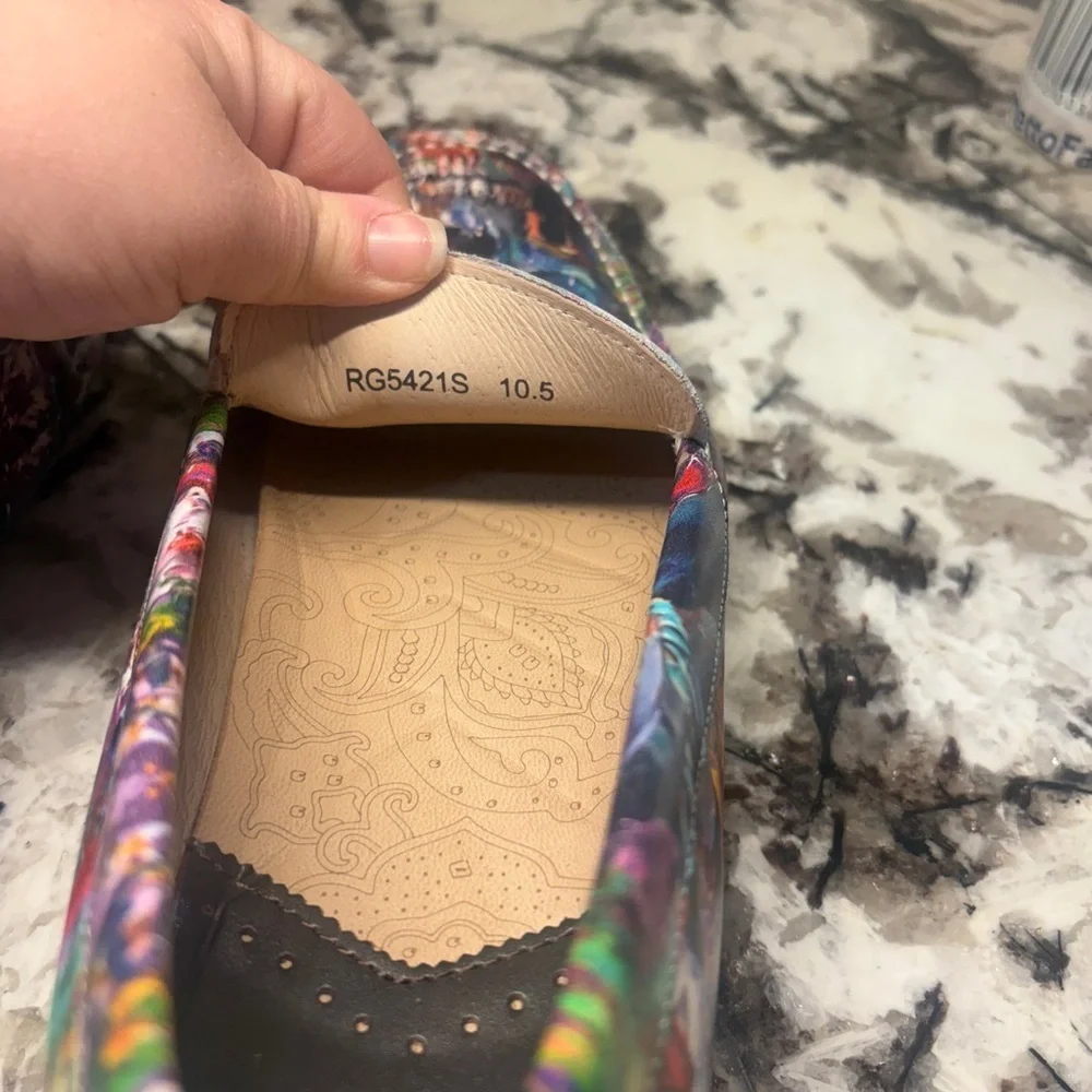 Robert Graham hand painted Skull drivers size 10.5